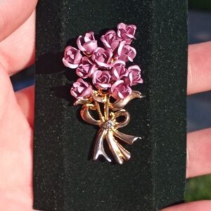 Vintage Dozen Roses Bouquet Gold and Purple Brooch